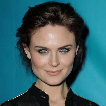 Emily Deschanel